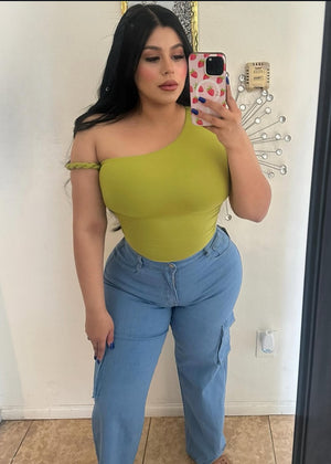 Petite girl cargo