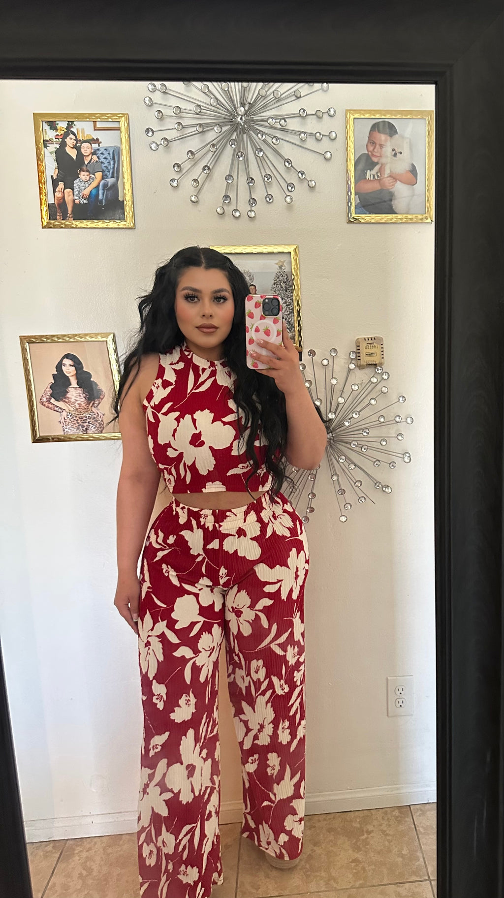 Red floral set