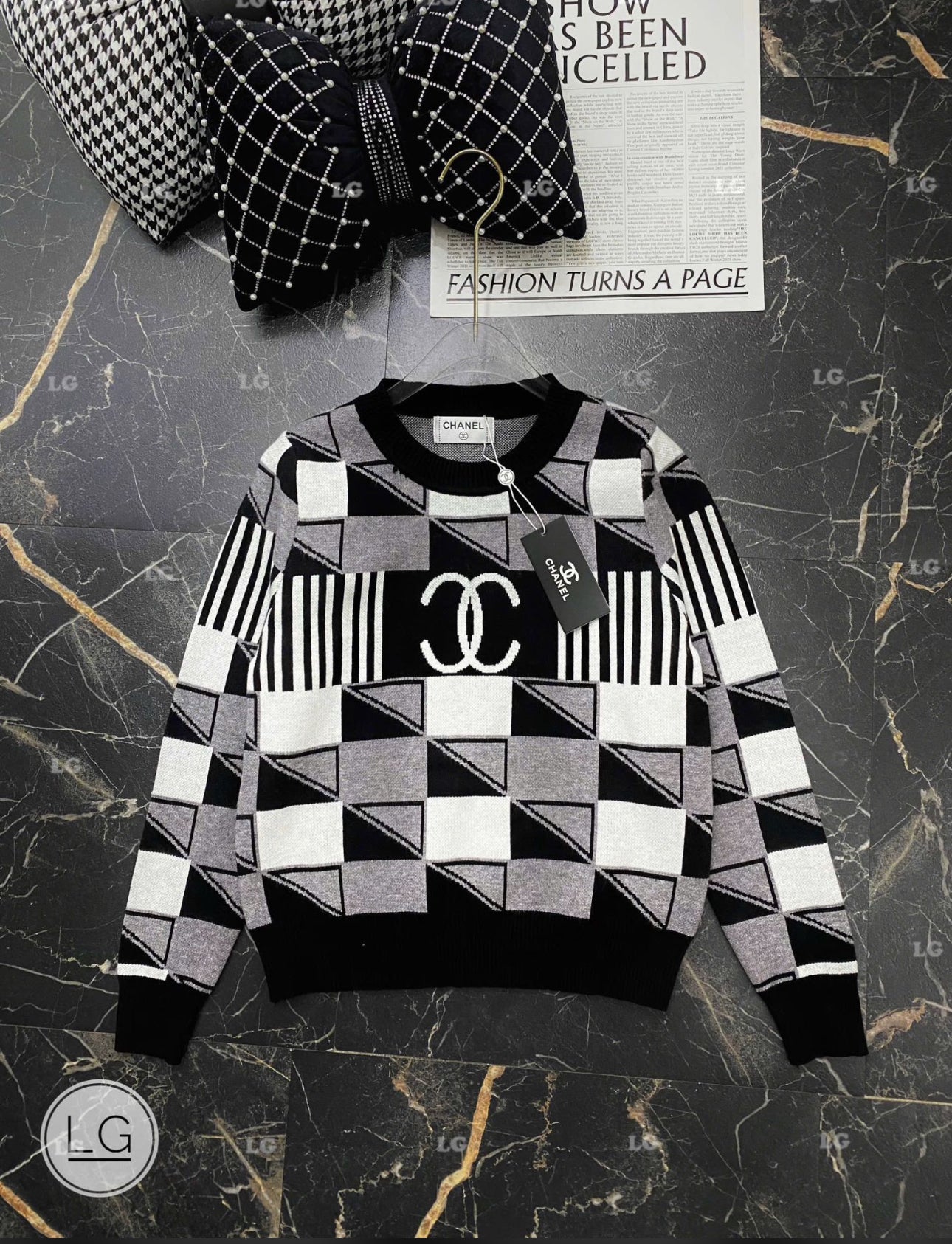 Carolina shades of grey pull over