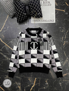 Carolina shades of grey pull over